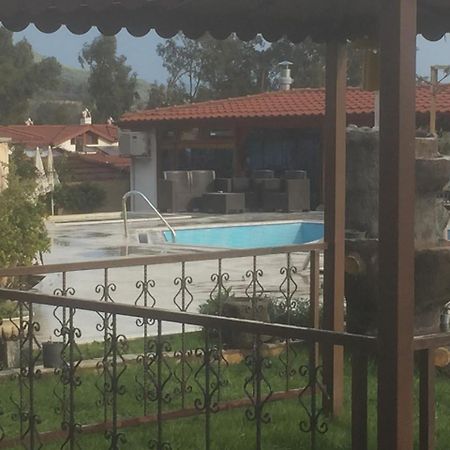 Incilikonak Ula Dış mekan fotoğraf