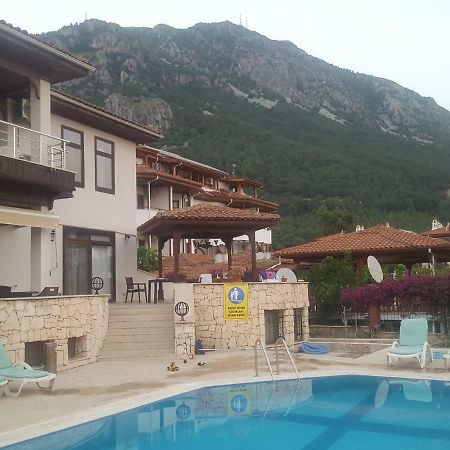 Incilikonak Ula Dış mekan fotoğraf