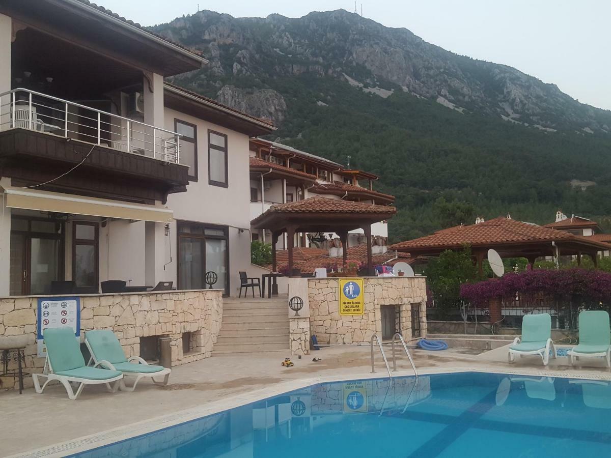 Incilikonak Ula Dış mekan fotoğraf