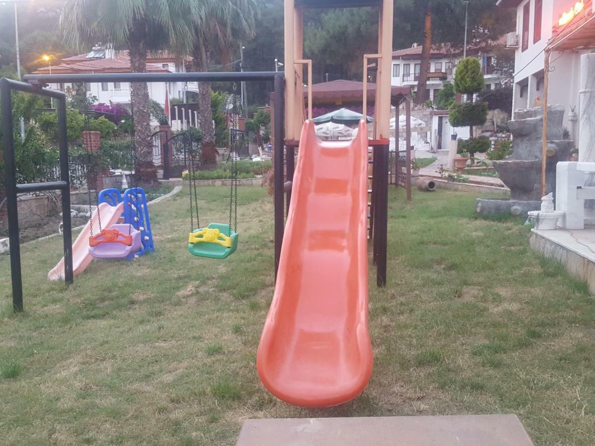 Incilikonak Ula Dış mekan fotoğraf