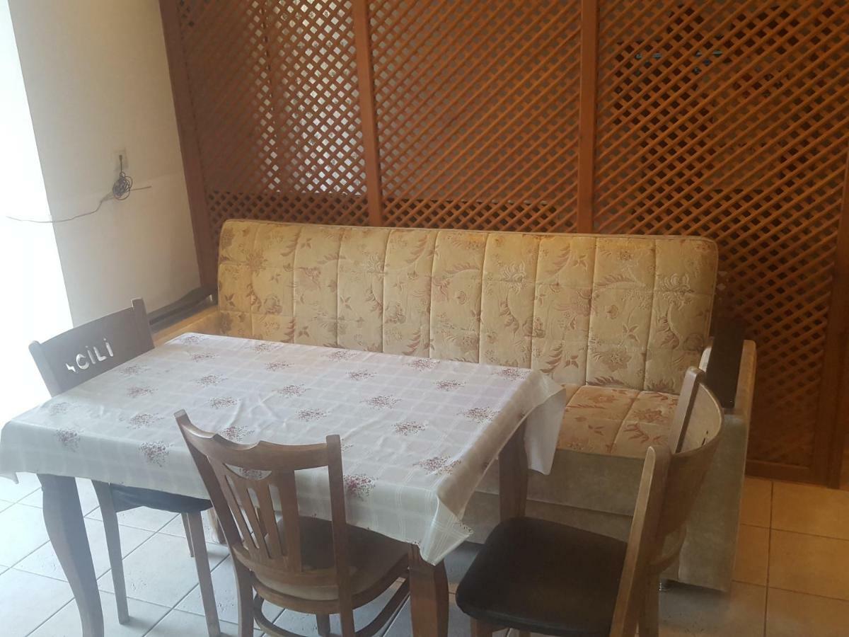 Incilikonak Ula Oda fotoğraf